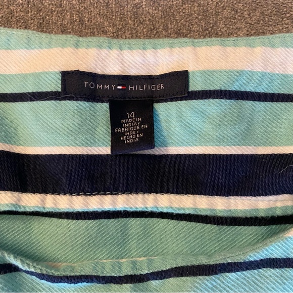 Tommy Hilfiger sleeveless dress. - Picture 3 of 9